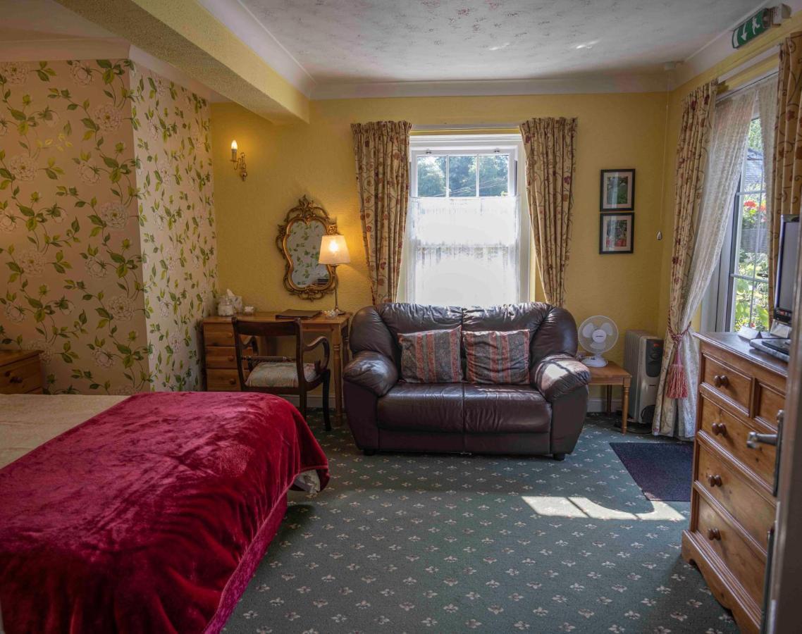 Penrose Bed & Breakfast Лостуитиел Экстерьер фото