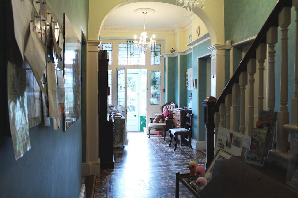 Penrose Bed & Breakfast Лостуитиел Экстерьер фото
