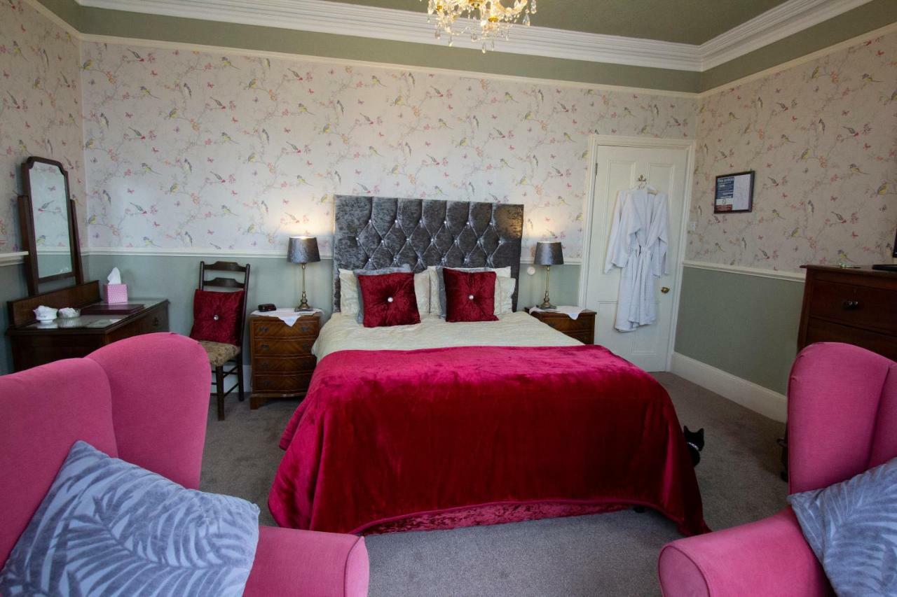 Penrose Bed & Breakfast Лостуитиел Номер фото